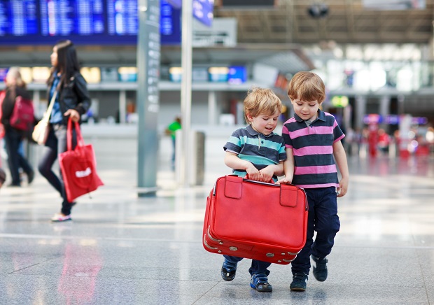 Hãng hàng không Thai Airways quy định hành lý tối đa 10kg dành cho trẻ em vé máy bay thai airways khuyến mãi