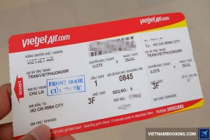 So sánh giá vé máy bay Vietnam Airlines và Vietjet Air