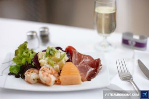 Tìm hiểu những dịch vụ đặc biệt trên chuyến bay Thai Airways