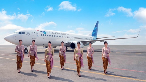 Garuda Indonesia sở hữu đội bay hiện đại và đoàn tiếp viên chuyên nghiệp, mang đến cho hành khách những trải nghiệm bay đẳng cấp đội bay Garuda Indonesia