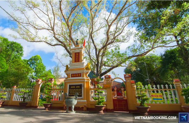 Gia-ve-may-bay-Jetstar-tu-Vinh-di-Sai-Gon-4-15-6-2017