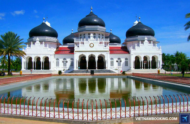 Mua-ve-re-tu-Ha-Noi-di-Indonesia-kham-pha-xu-so-van-dao-3-30-6-2017