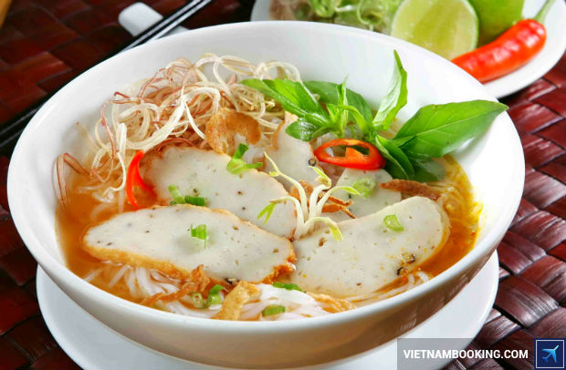 Ve-may-bay-Jetstar-Ha-Noi-di-Sai-Gon-1-14-6-2017