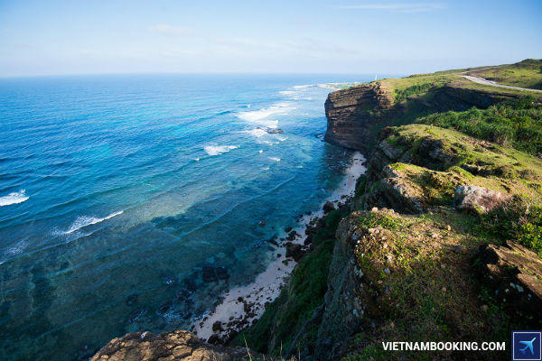cap-nhat-gia-ve-may-bay-tu-Nha-Trang-di-Chu-Lai-moi-nhat-20-06-2017-1