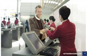 Cách tìm hành lý thất lạc/hư hỏng của Cathay Pacific