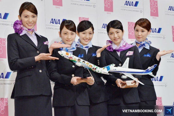 dai-ly-ve-may-bay-ANA-Ha-Noi-02-06-2017-1