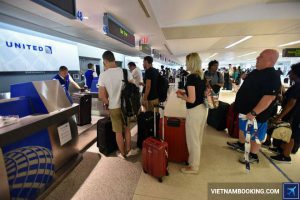 Giải đáp thắc mắc về thủ tục đi máy bay United Airlines