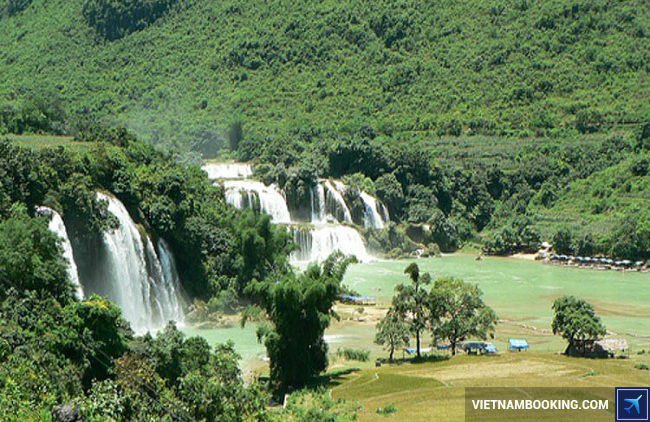 ve may bay da nang pleiku