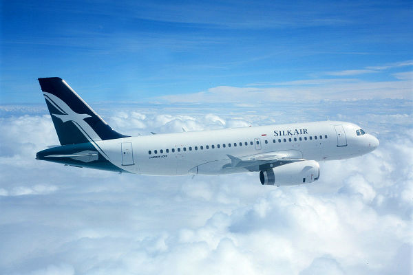 ve may bay silkair