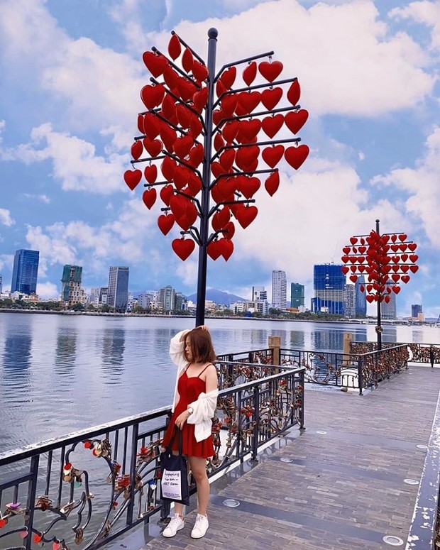 vé máy bay đi đà nẵng tháng 7 rẻ nhất