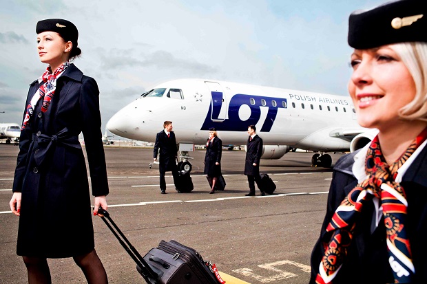 đội bay LOT Polish Airlines