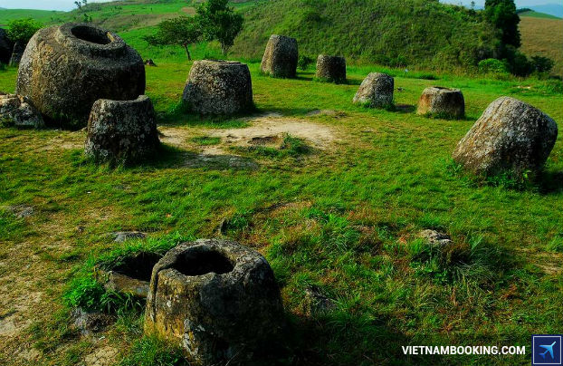 Book-ve-may-bay-gia-re-tu-TPHCM-di-Lao-4-10-7-2017