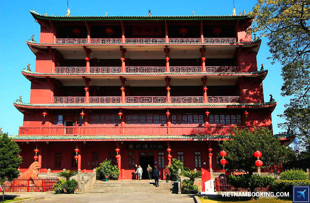 Cung-ve-may-bay-Jetstar-tham-quan-Quang-Chau-2-7-7-2017
