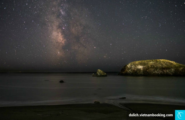 Đêm thơ mộng bên bãi biển Côn Đảo du lich con dao vung tau