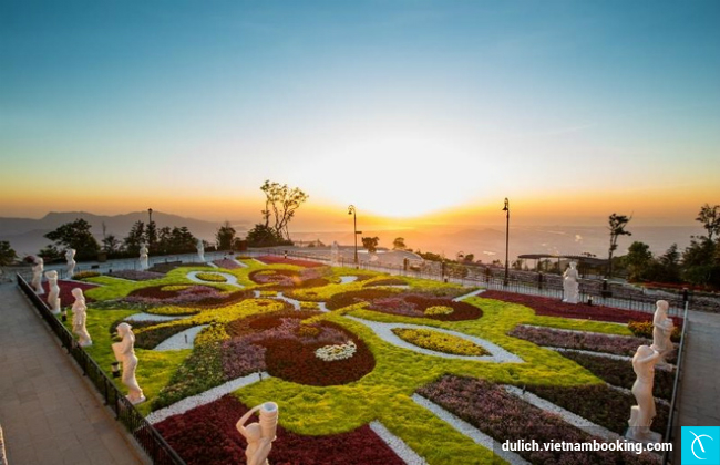 du lich da nang tu tuc