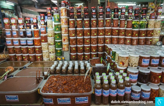Đặc sản Đà Nẵng được bày bán ở chợ chia se kinh nghiem du lich da nang
