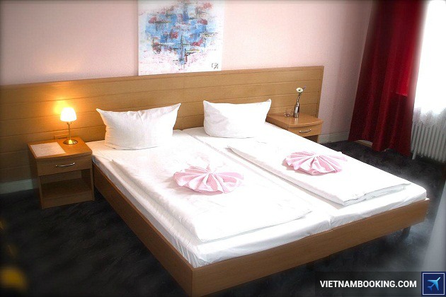 Kh&aacute;ch sạn gi&aacute; rẻ ở Berlin Đức