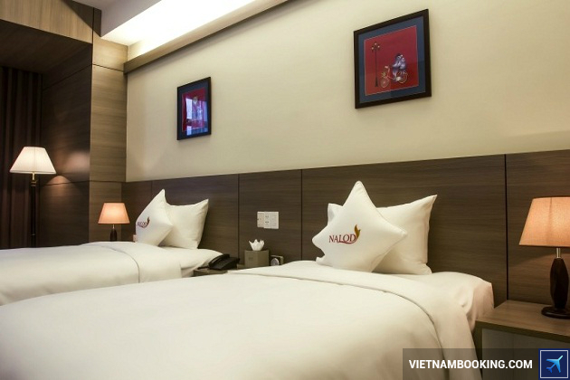 Khách sạn nằm trên đường Võ Nguyên Goáp đà nẵng được ưa thích