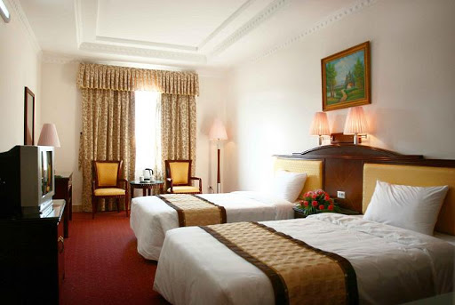 Kh&aacute;ch sạn đẹp tr&ecirc;n đường Yersin Đ&agrave; Lạt