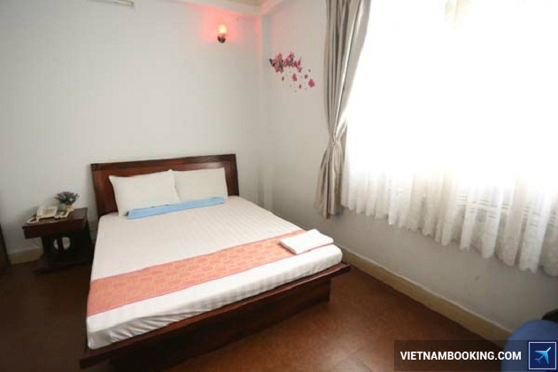 Kh&aacute;ch sạn đường Trần Ph&uacute; Nha Trang