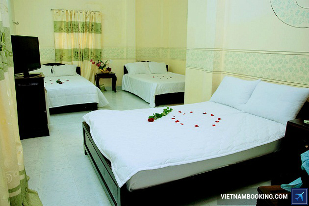 Kh&aacute;ch sạn ở tr&ecirc;n đường Trần Ph&uacute; Nha Trang