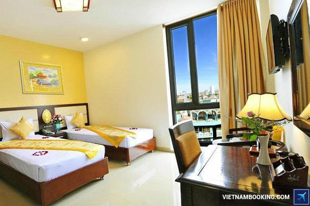 Kh&aacute;ch sạn gần chợ Đ&ocirc;ng Ba Huế