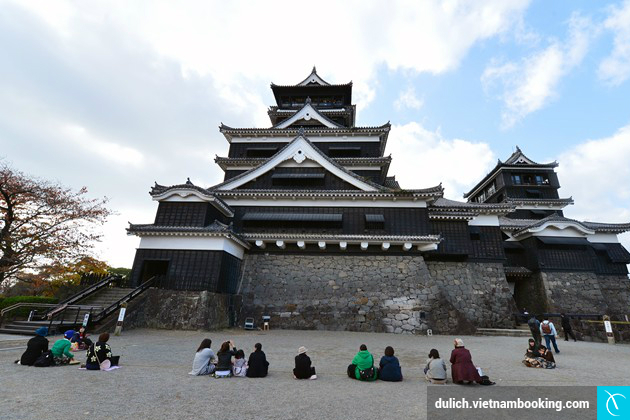 Thành Kumamoto du lich nhat ban