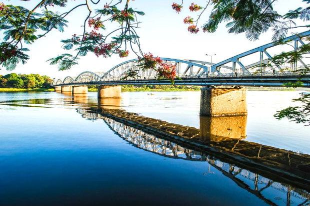 Du lịch huế đà nẵng hội an