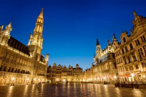 Mua vé máy bay từ Việt Nam đi Brussels giá rẻ