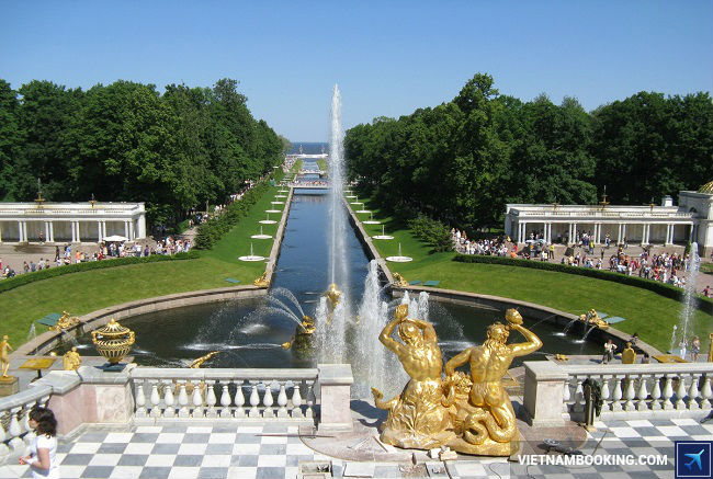 ve may bay di nga gia re