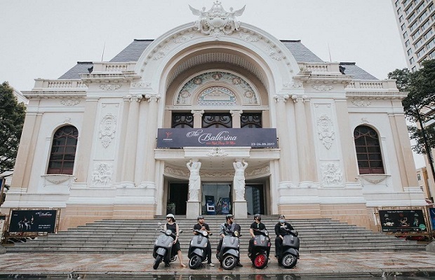 Các địa điểm đẹp ở Sài Gòn - Nhà hát thành phố