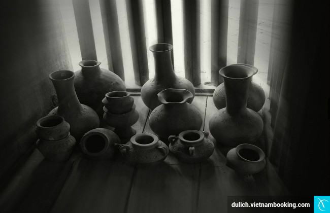 Làng gốm Bát Tràng du lich ha noi cho khach nuoc ngoai