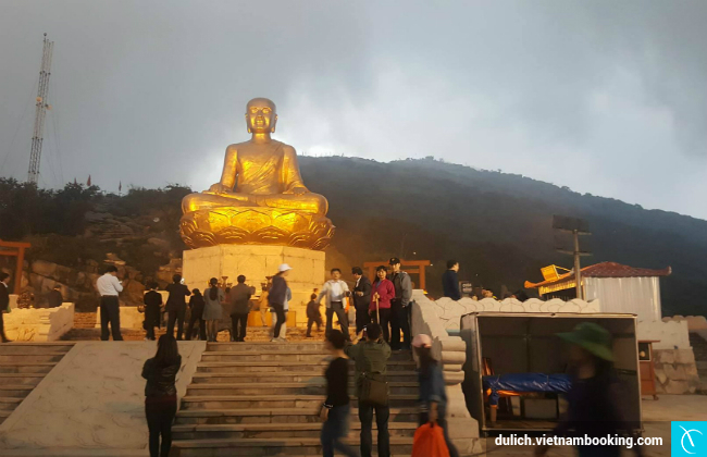 Du lịch Yên Tử dia diem du lich ha noi 1 ngay