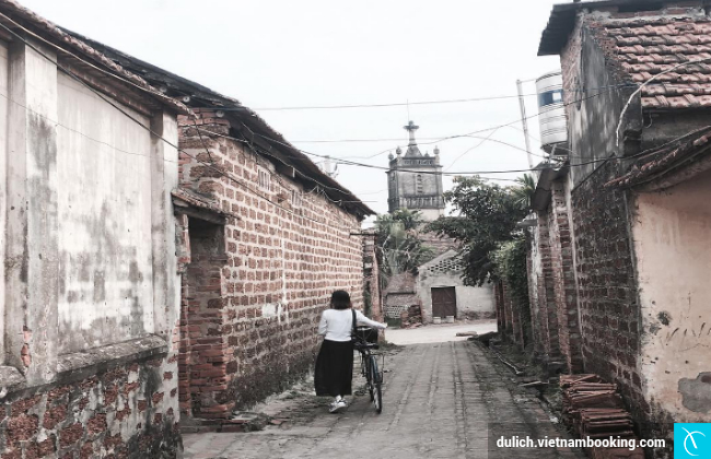 du lich ha noi tu a den z