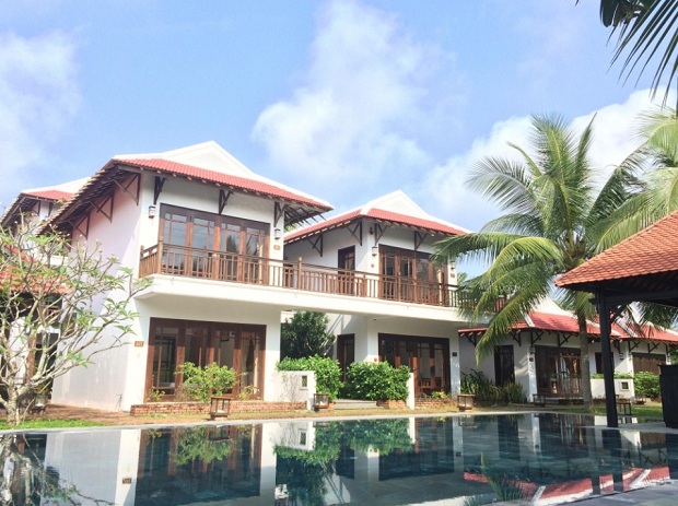 ve may bay gia tot di hoi an