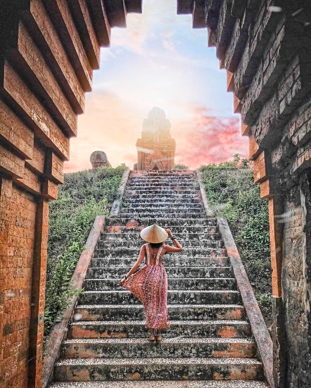 vé máy bay từ Hà Nội đi Quy Nhơn tháng 8 giá rẻ