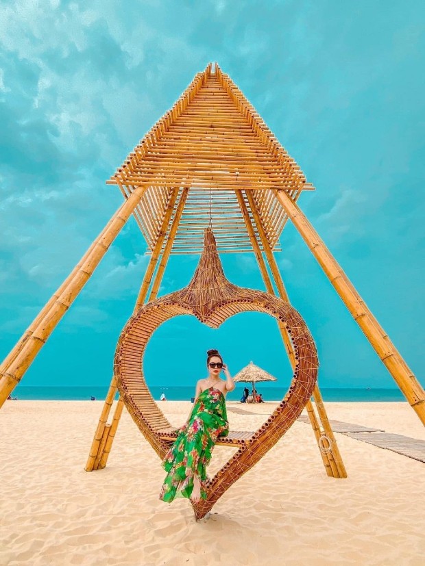 vé máy bay từ Hà Nội đi Quy Nhơn giá rẻ