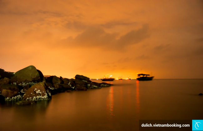 Hòang hôn ở Đảo Dấu tour du lich hon dau hai phong