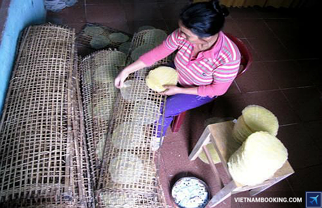 Làng nghề bánh tráng Tân An mua gi khi di du lich quang binh