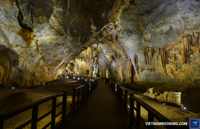 Tham quan Động Thiên Đường tham quan du lịch quảng bình