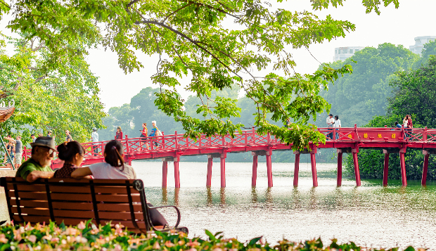 vé máy bay đi Hà Nội