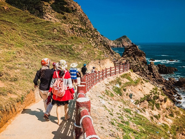 đặt v&eacute; m&aacute;y bay gi&aacute; rẻ h&agrave; nội quy nhơn