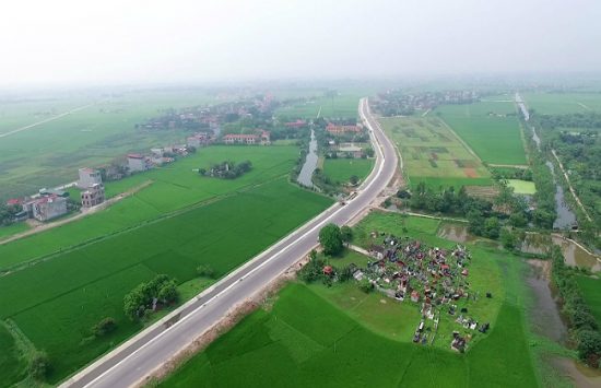 đi du lịch h&agrave; nam tự t&uacute;c gi&aacute; rẻ