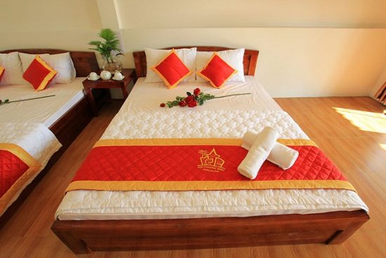 Kh&aacute;ch sạn ở Ph&uacute; Quốc gần chợ đ&ecirc;m
