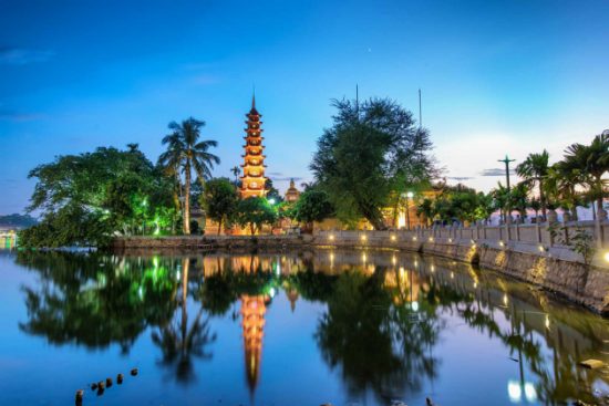 v&eacute; m&aacute;y bay gi&aacute; rẻ đi h&agrave; nội