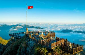 Tour du lịch TP.HCM – Đền Ông Hoàng Bảy – Sapa – Yên Tử 4N3Đ