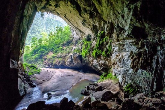 V&eacute; m&aacute;y bay về Đồng Hới