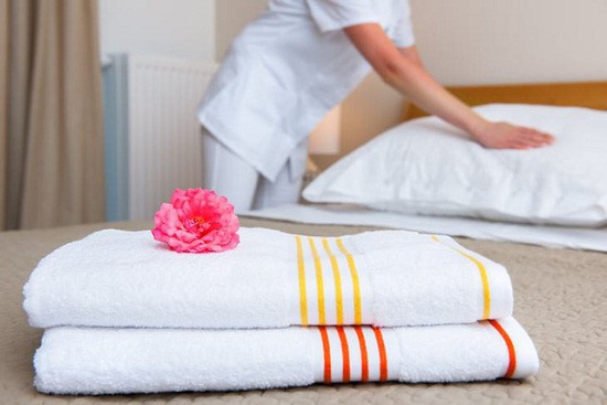 Book ph&ograve;ng kh&aacute;ch sạn trực tuyến