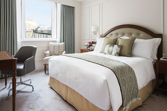 Khách sạn bị ma ám nổi tiếng trên thế giới