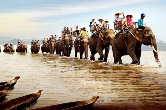 Vé máy bay giá rẻ đi Buôn Ma Thuột